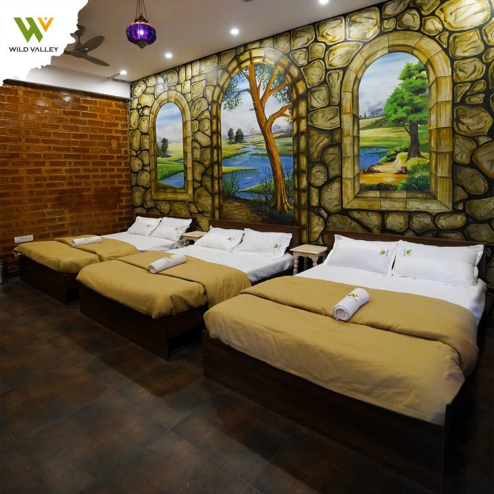 Dormitory Rooms (8-Sharing)